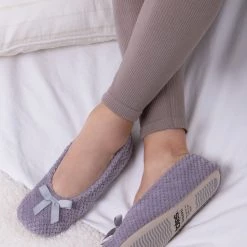 Totes Grey Isotoner Popcorn Slippers