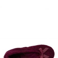 Totes Red Isotoner Ladies Popcorn Ballet Slippers -OSPREY LONDON Sales unnamed file 1395 scaled