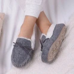 Totes Grey Ladies Felt Moccasin Slippers