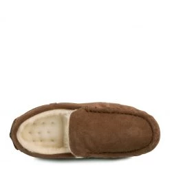Totes Brown Isotoner Mens Real Suede With Closed Stitch Moccasin Slippers -OSPREY LONDON Sales unnamed file 1522 scaled