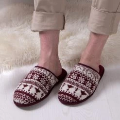 Totes Red Totes Mens Family Collection Fairsile Mule Slippers
